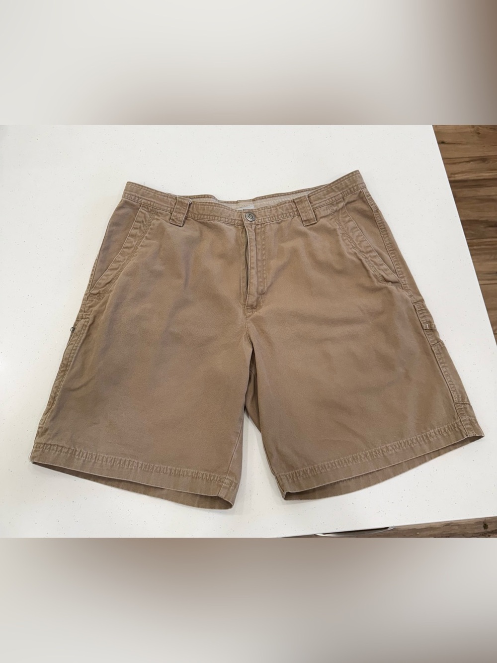 Columbia Men's Flat Front Shorts in Light Brown